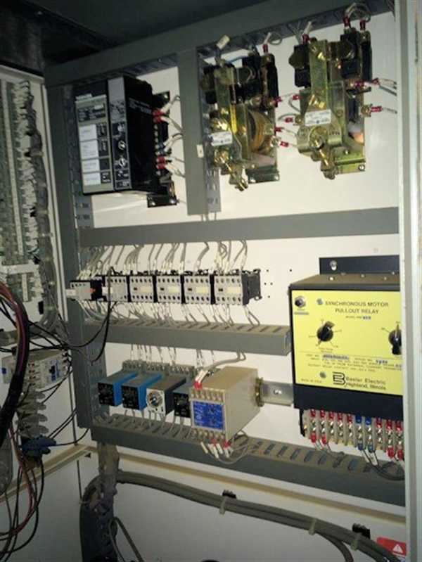 General Electric 1250 Hp Synchronous Motor, 200 Rpm)